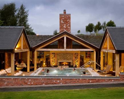 Outside view of spa at Moddershall Oaks