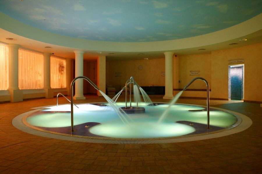 hydrotherapy pool whittlebury park spa espa review