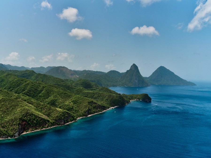 saint lucia mountains