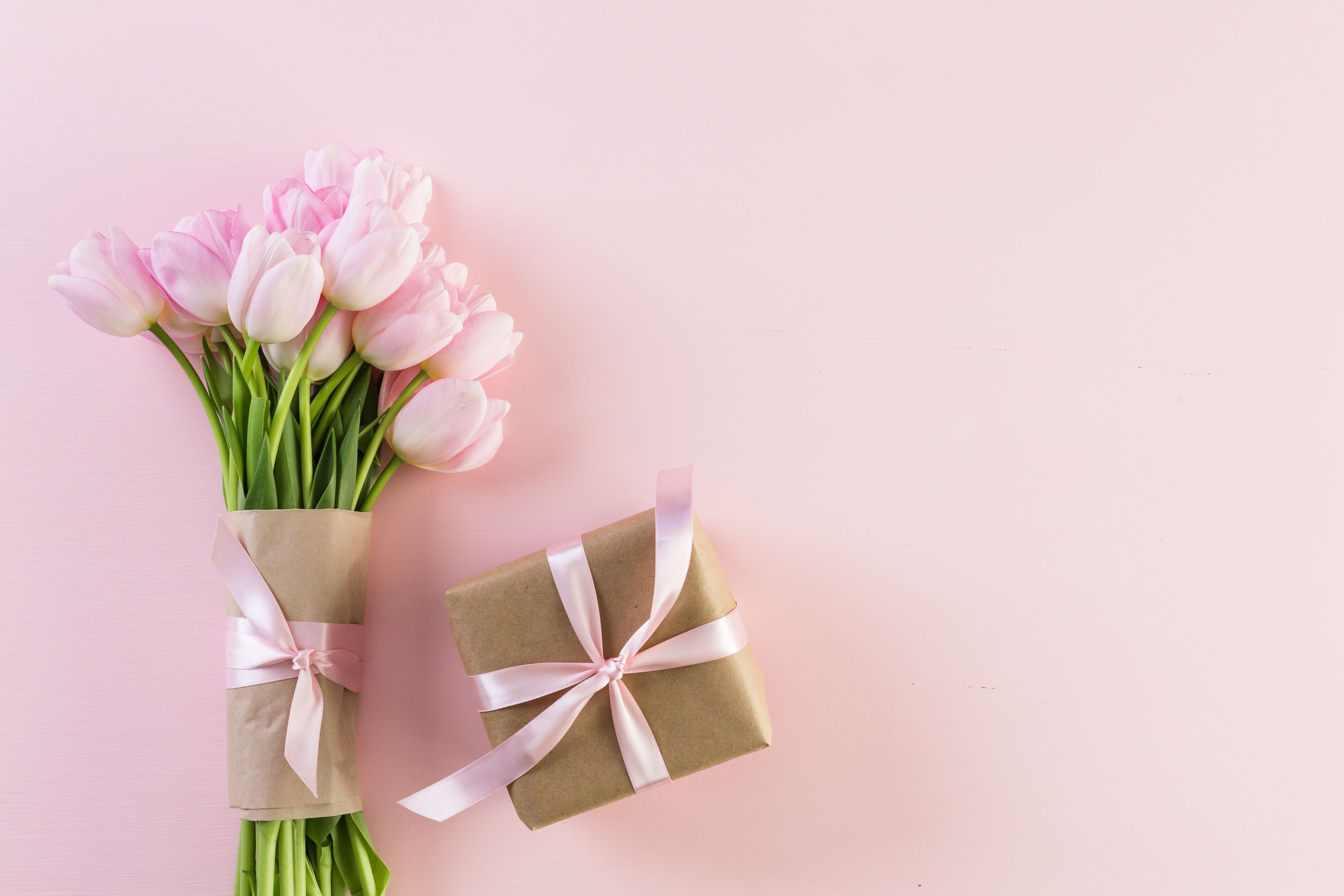 Mother’s Day Gift Guide: Top gifts for health, beauty and wellness