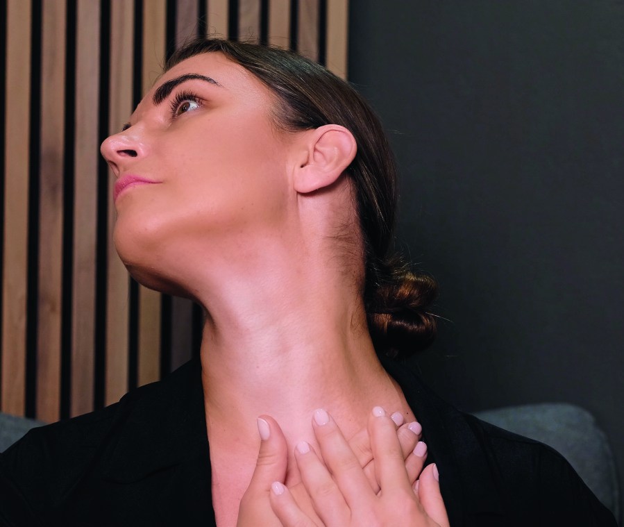 This facial yoga workout will give a natural facelift