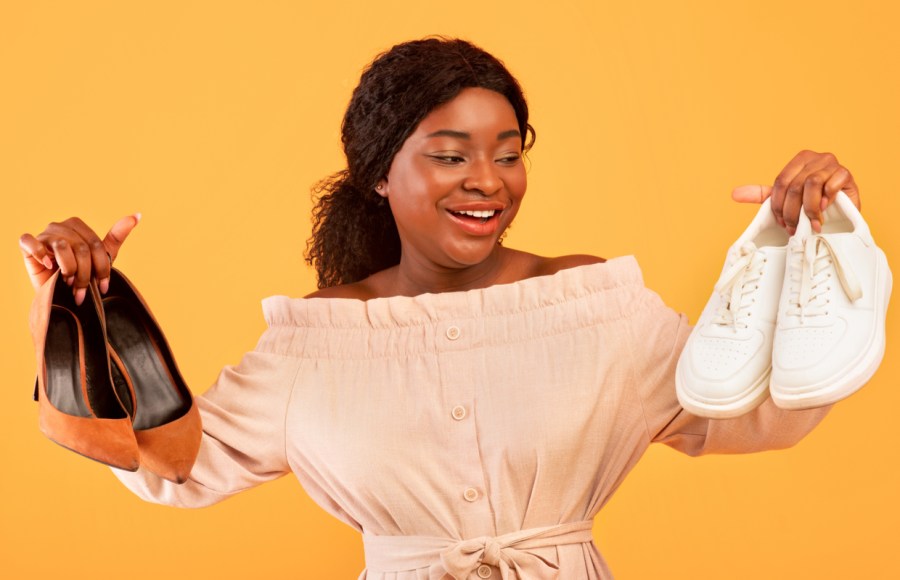 woman shopping for comfy shoes